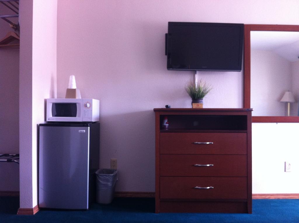 Legacy Inn Price Bilik gambar